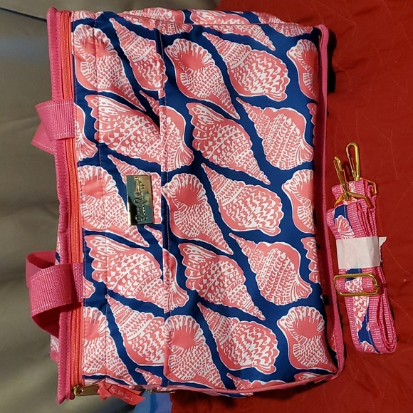 Lilly Pulitzer Handbags - Lilly Pulitzer Cooler Tote Bag NWT Shells